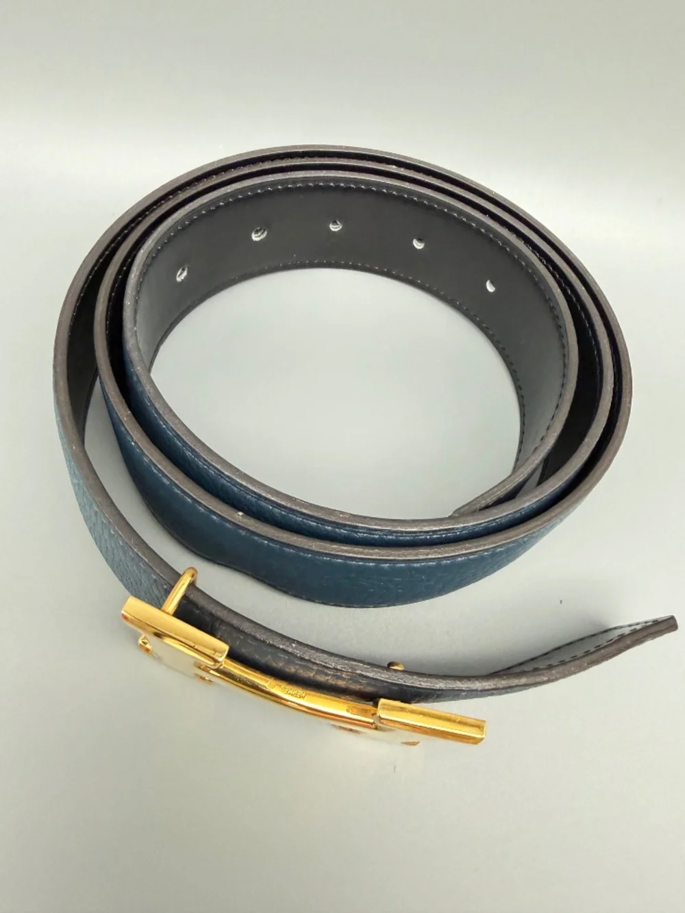 Hermes Reversible Navy Blue & Black Leather 40 mm Belt Gold Monogram Buckle 90cm